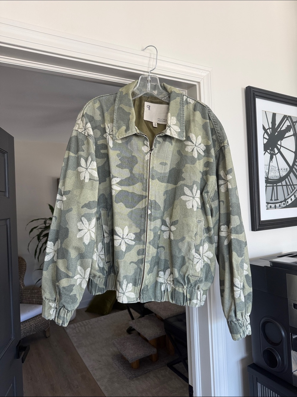 Pilcro Riley Bomber Green Floral Camo Zip Jacket.  Never worn